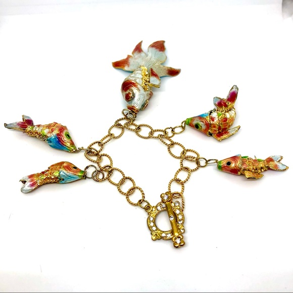 Gold colored chain bracelet with salmon & blue articulated cloisonne enamel koi. - Picture 5 of 7